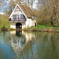 Three Men in a Boat, adapted for the stage by adapted Léo Woodland. (Photo of a Thames boathouse at Abingdon by Stuart Ardern)